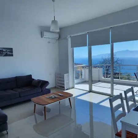 Saranda Horizon Apartment Exterior photo