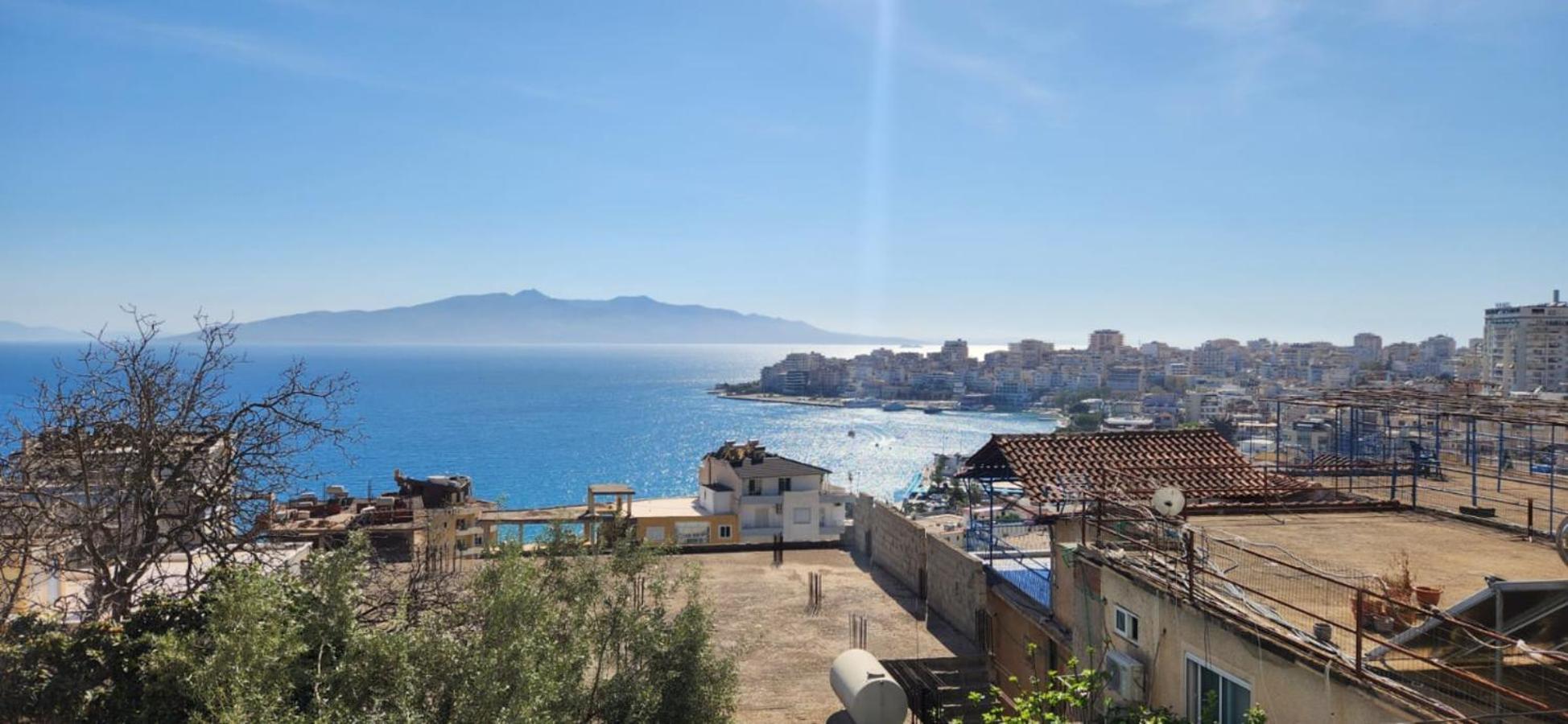 Horizon * Sarandë